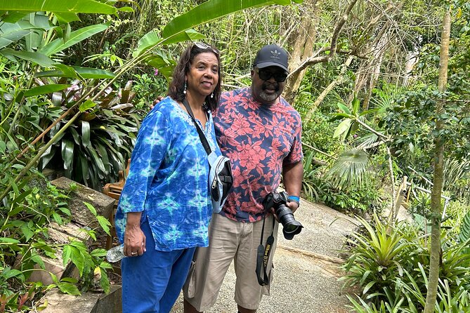 Best Jeep Tour of ST.Thomas Virgin Islands - Mountain Top for souvenirs and banana daiquiris