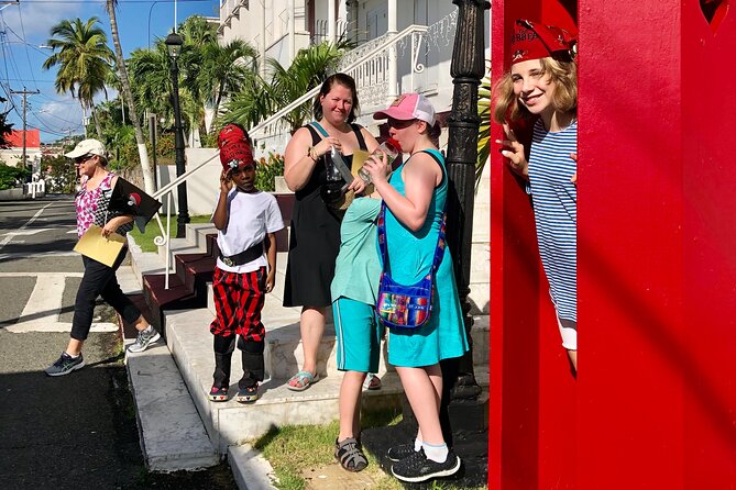 Children's Treasure Hunt Walking Tour - Riddles, charades, and pirate role-playing