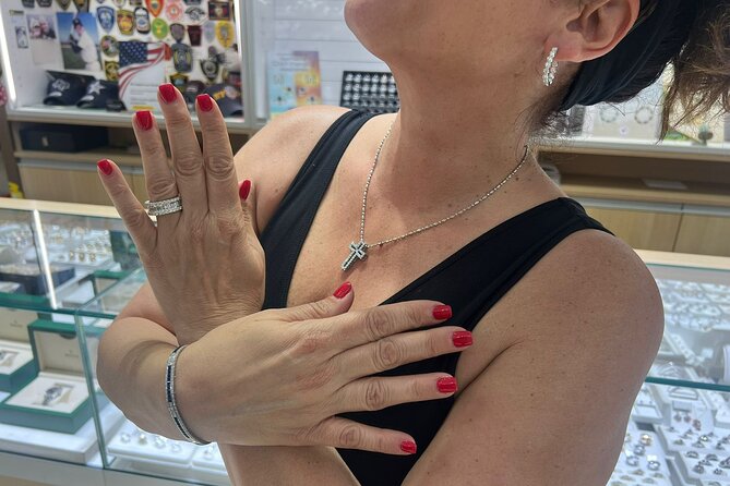 Drinks & Diamonds Shopping Experience in St. Thomas - Timing, Booking, and Cancellation Details