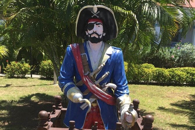 Full Day Saint Thomas Private Group Excursion - Charlotte Amalie shopping for 30 minutes