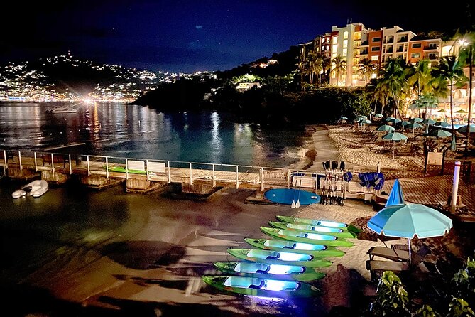 Glow Boats LED Night Kayak from Marriott Frenchman's Cove - Meeting the boat at Marriotts Frenchmans Cove