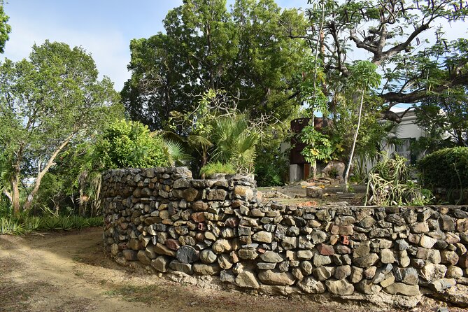Historical attractions of Alexander Hamillton Mother's Gravesite - Is $5 good value?