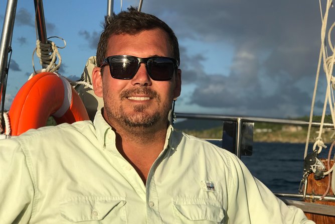 Learn to Sail - Sailing Lessons All Inclusive - Learning the ropes without pressure