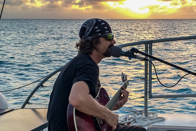 Live Music Sunset Sail - The Crew and the Social Mood