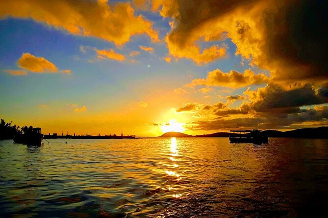 Luxury Catamaran Champagne Sunset Cruise - The Sunset Toast Near Honeymoon Beach