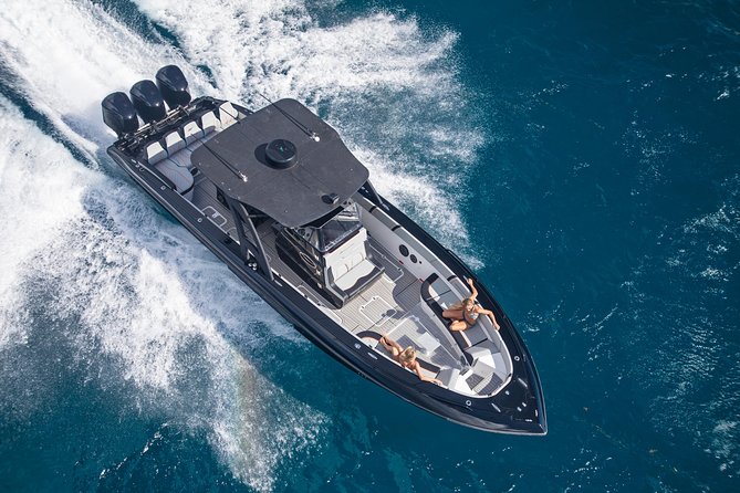 Midnight Sun Charters - 37ft OBSIDIAN - Why a private boat changes the St. Thomas day