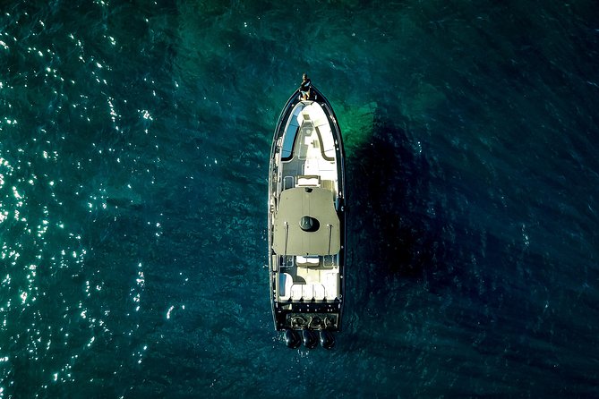 Midnight Sun Charters - 37ft OBSIDIAN - The Baths and Devil’s Bay bring the biggest scenery