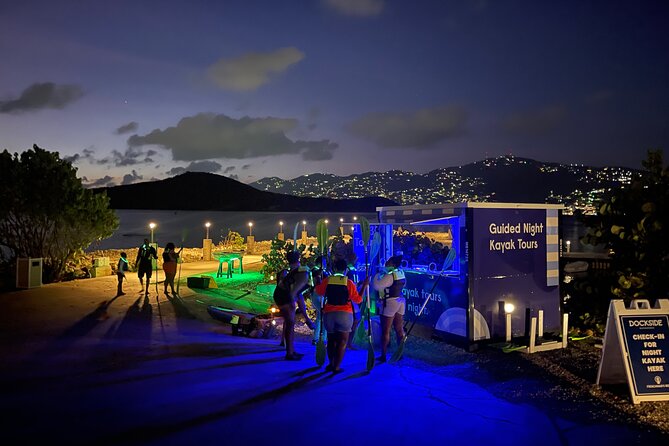 Night Kayak Tour St. Thomas - Westin Frenchman's Reef - Paddling into the cove after dark