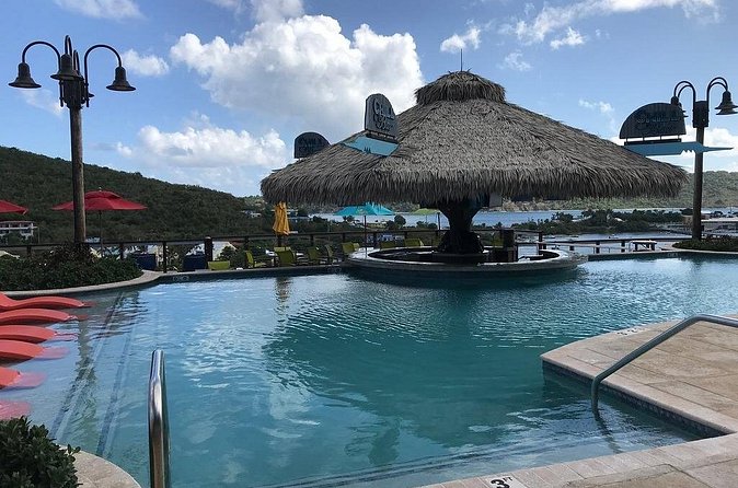 Paradise Taxi & Tours USVI-St. Thomas Airport Transfer to Wyndham Margaritaville - Hotel, villa, Airbnb, and ferry pickups