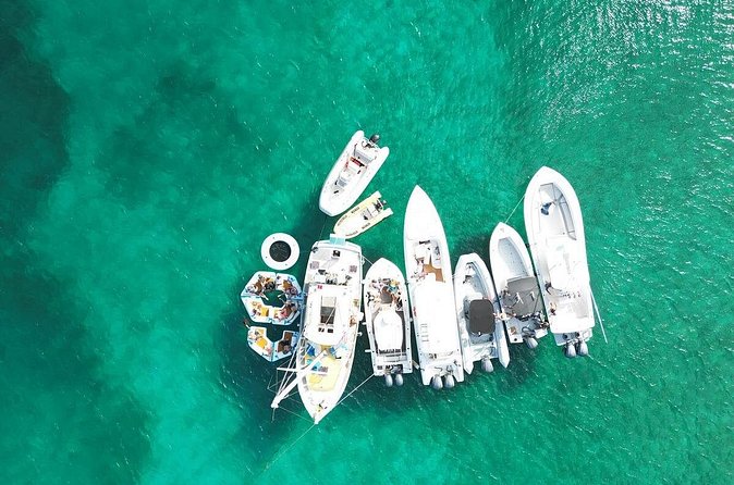 Pizza Pi Shuttle (Official) - Jet Ski Trip St Thomas - Arriving at the Floating Pizza Pi Boat