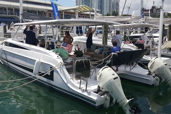 Private Luxury Power Catamaran. Enjoy USVI Aboard MV Hydra - Key points about MV Hydra