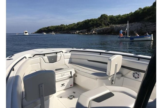 Private New Powerboat to St John & LimeOut. Full Day USVI - What the $1,395 price really means