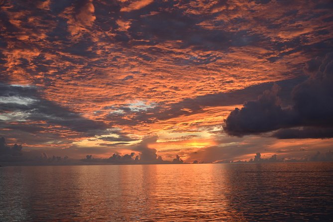 Private Sunset Sailor's Delight from Sapphire Marina - The value of $795 for your group