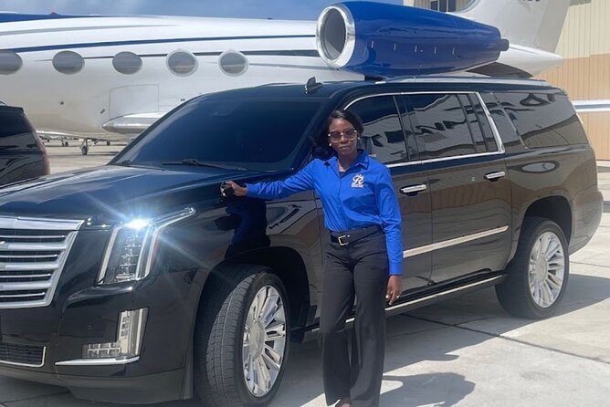 Royal Limousine Service - Luxury vehicles, group size, and comfort