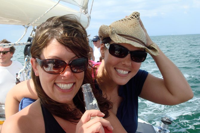 Simply Sailing Private Sail from Sapphire Marina - Captain Rob, Captain Deb, and the feel aboard Cosmos