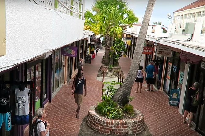 St Croix Island Tour - Christiansted Market: one hour to explore at your own speed