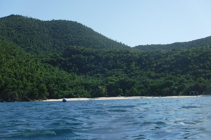 St John & Surrounding Cays - Full-Day Sail/Snorkel, 6 Guests Max - Lunch on the anchor and an open bar