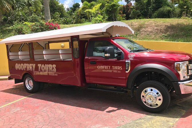 St. Thomas Sightseeing Tour with a Guide - A quick island introduction for $40