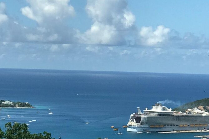 St. Thomas Sightseeing Tour with a Guide - Charlotte Amalie, Fort Christian, and the 99 Steps
