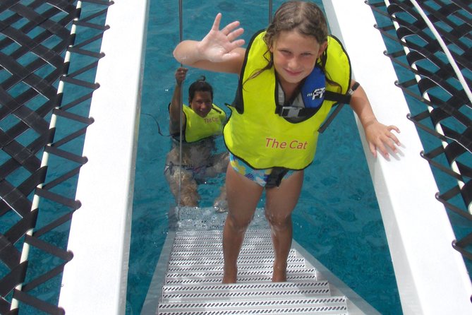 Turtle Cove Catamaran Snorkel and Sail at Little Buck Island STT - The return sail, snacks, and open bar