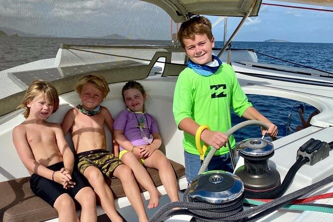 Turtles, Pizza Pi & Sunset trip - Sailing past Cinnamon Bay and Trunk Bay